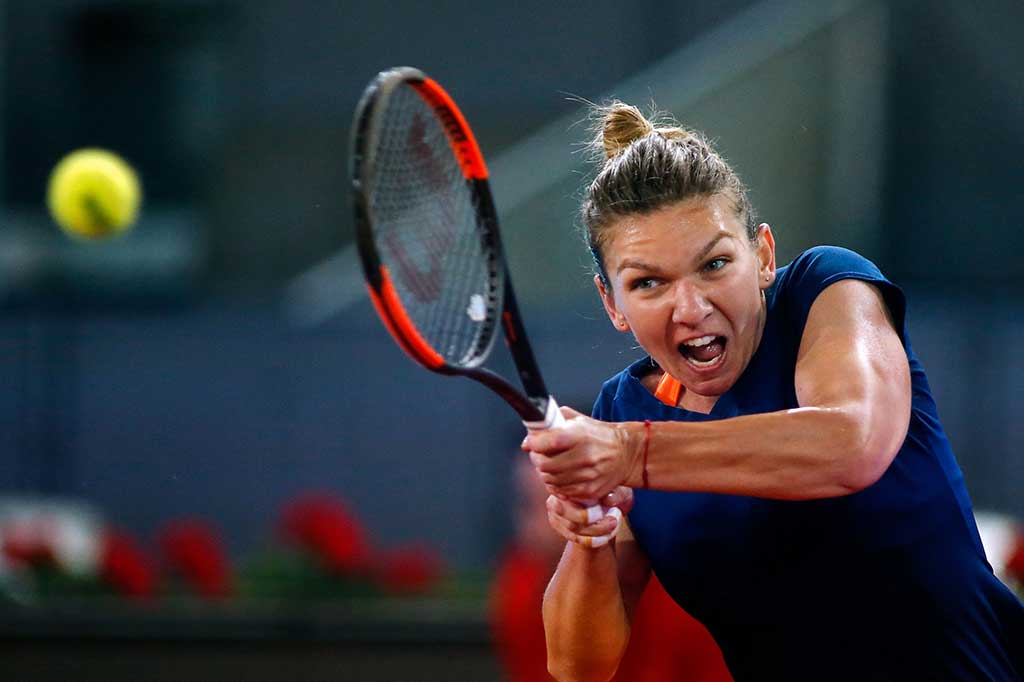 Menghadapi petenis asal Latvia Anastasija Sevastova, Simona Halep berhasil melepaskan lima game straight untuk menutup set pembuka dengan kedudukan 6-2.