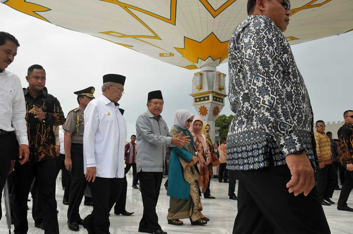 Wapres yang juga Ketua Umum Dewan Masjid Indonesia (DMI) dalam sambutannya mengharapkan Masjid Raya Baiturrahman Banda Aceh berfungsi serbaguna dan menjadi sentral kegiatan umat. ANTARA FOTO/Ampelsa