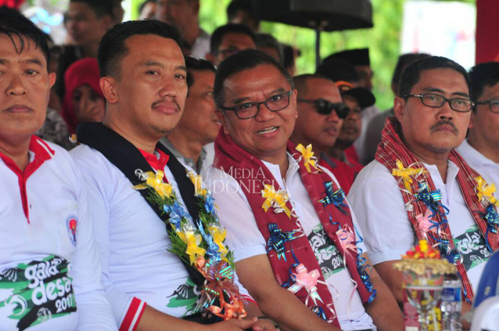 Menpora Buka Gala Desa di Bulukumba