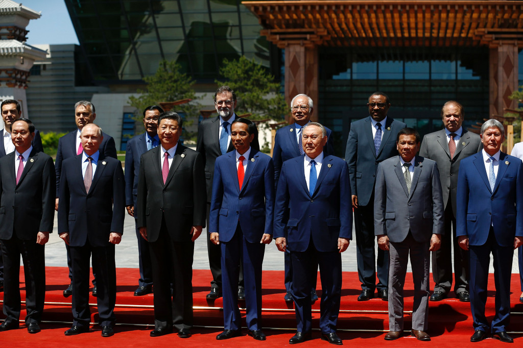 Di dalam forum internasional ini, Presiden Joko Widodo mengadakan pertemuan bilateral dengan beberapa kelapa pemerintahan. AFP Photo/Damir Sagolj