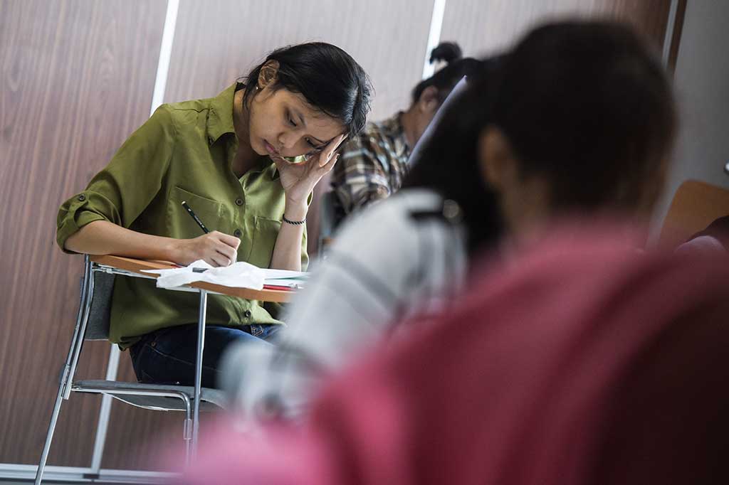 Untuk ujian keterampilan diselenggarakan pada 17 dan 18 Mei di PTN pelaksana ujian.