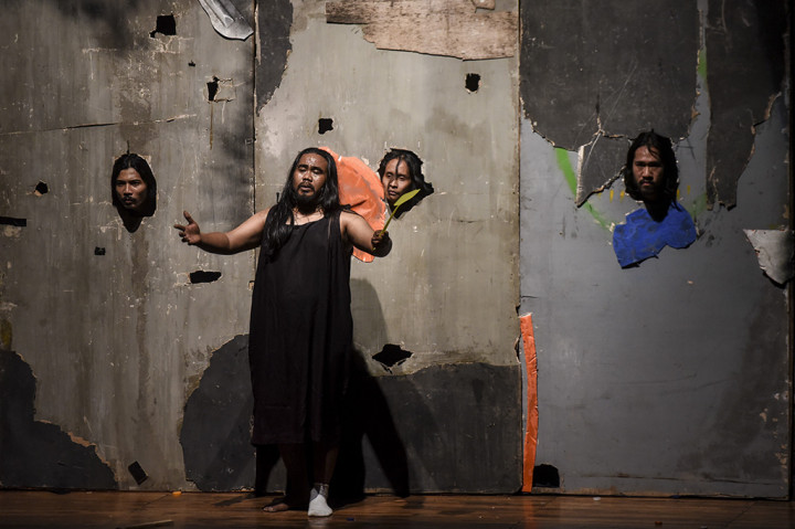 Pertunjukan Seni Teater PostHaste