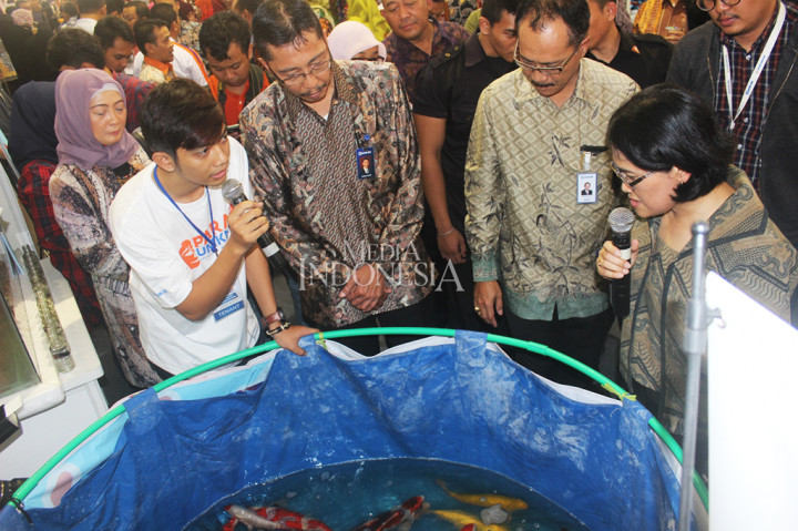 Parade UMKM BRI yang diikuti 122 UMKM itu menjadi ajang pameran, promosi, pemasaran sekaligus coaching clinic bagi nasabah BRI untuk meminta saran, masukan dan solusi berbagai permasalahan yang sedang dialami.