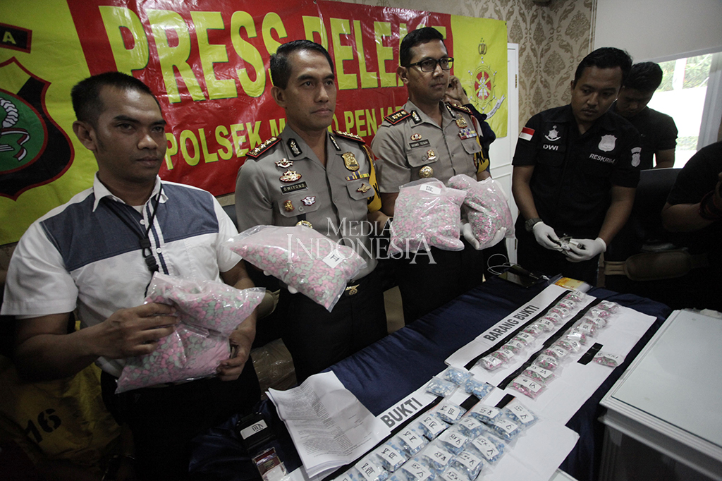 Polsek Penjaringan Sita 25 Ribu Pil Ekstasi