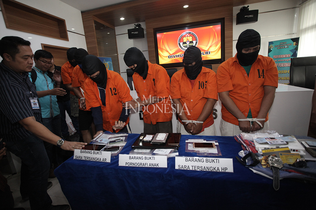 Enam Tersangka Kasus <i>Cyber Crime</i> Ditangkap