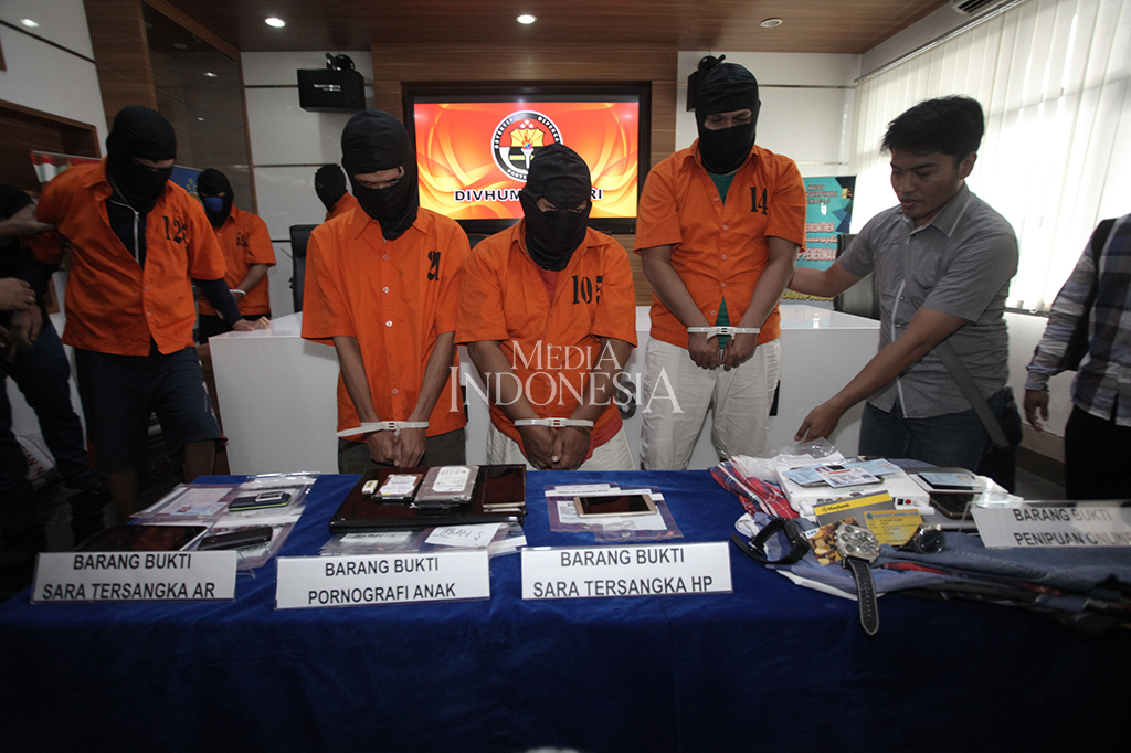 Enam Tersangka Kasus <i>Cyber Crime</i> Ditangkap