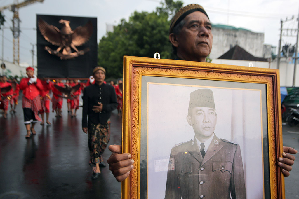 Suasana Kirab Grebeg Pancasila di Blitar