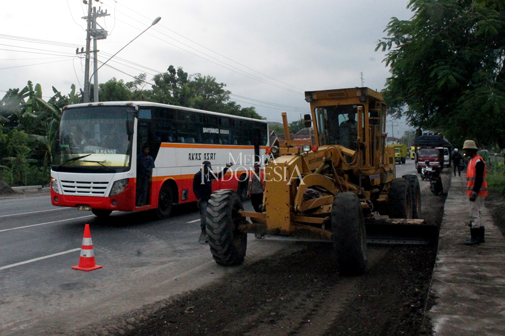 Proyek Pelebaran Jalur Pantura Dipercepat