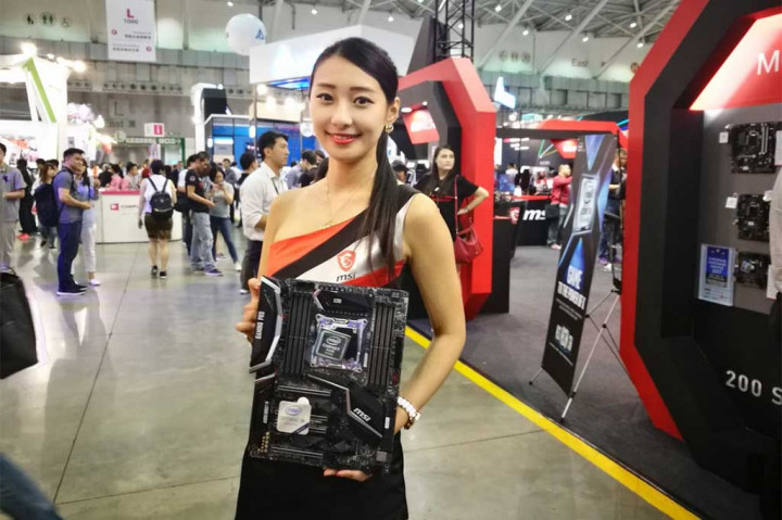 MSI menyambut prosesor ekstrem terbaru Intel dengan meluncurkan motherboard chipset X299.