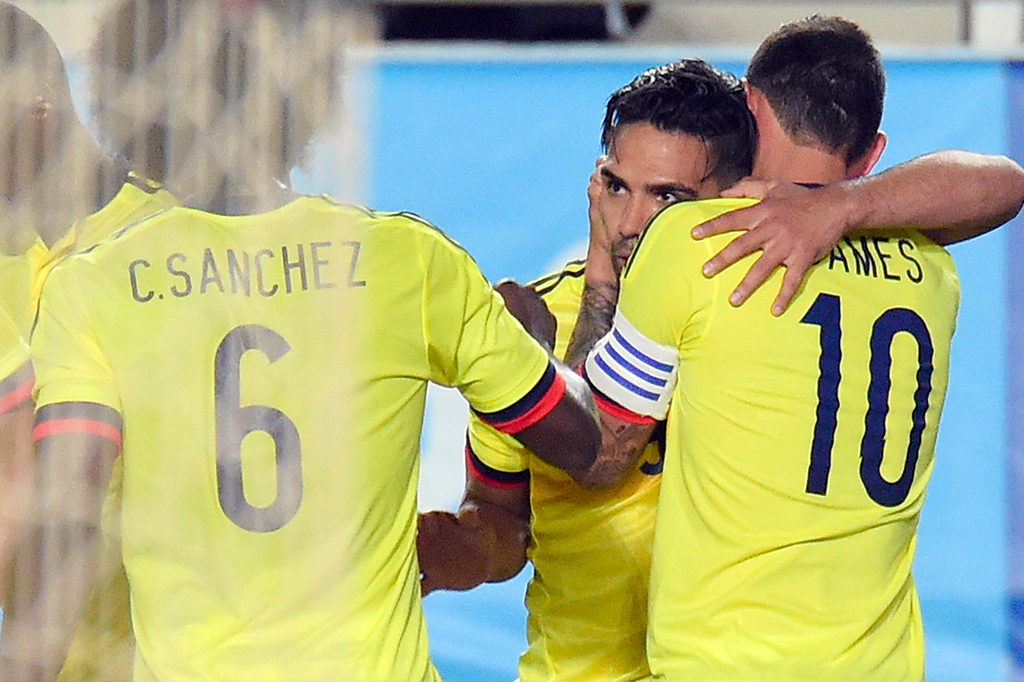 Babak kedua berjalan 10 menit, Kolombia berbalik unggul melalui Radamel Falcao. Falcao memanfaatkan umpan dari James Rodriguez.