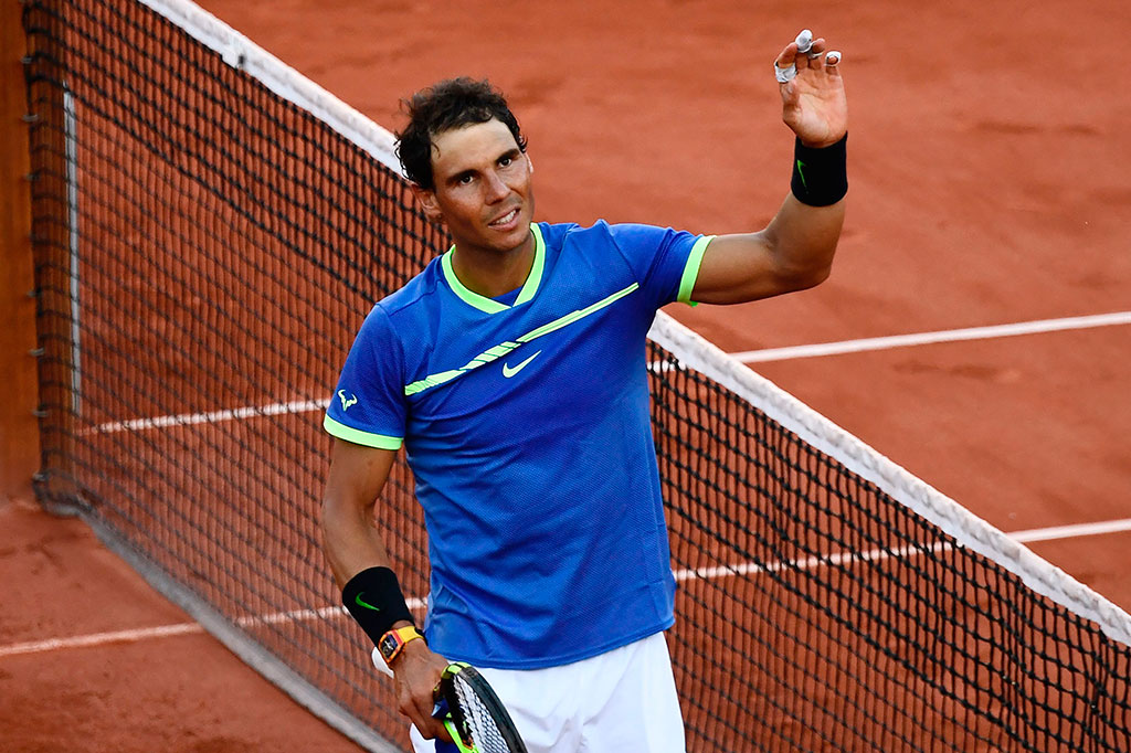 Lawannya di final adalah petenis Swiss Stan Wawrinka, yang menyingkirkan peringkat satu dunia Andy Murray pada pertarungan sengit selama lima set.