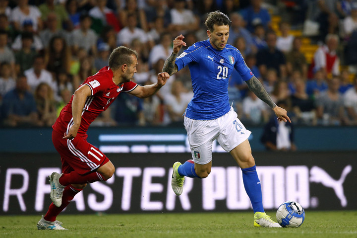 Sembilan menit kemudian tembakan keras Federico Bernardeschi dari luar kotak penalti membobol gawang Lichtenstein.