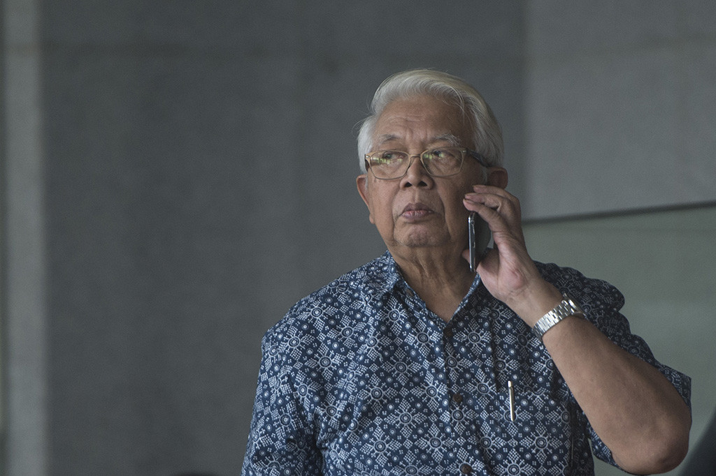 Mantan Menteri Keuangan era BJ Habibie Bambang Subianto diperiksa penyidik KPK
