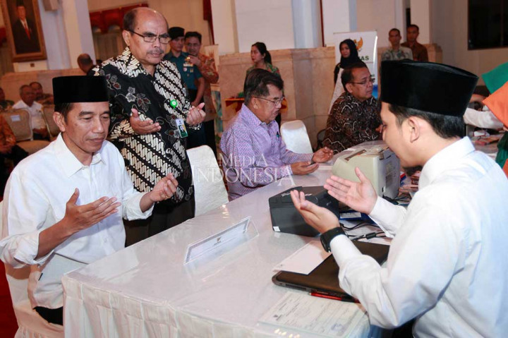 Presiden membayar zakat penghasilan senilai Rp45 juta dari dasar pengenaan zakat mencapai Rp1,8 miliar.