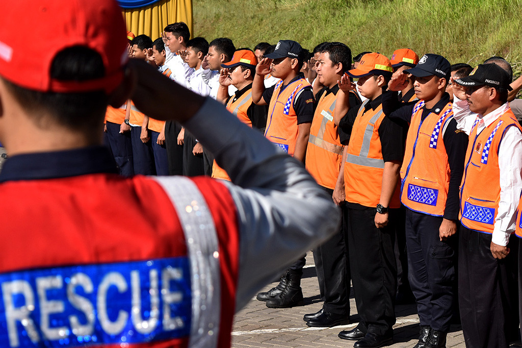 Penambahan petugas dikarenakan adanya pengoperasian secara fungsional ruas Tol Bawen-Salatiga sepanjang 17,6 kilometer.
