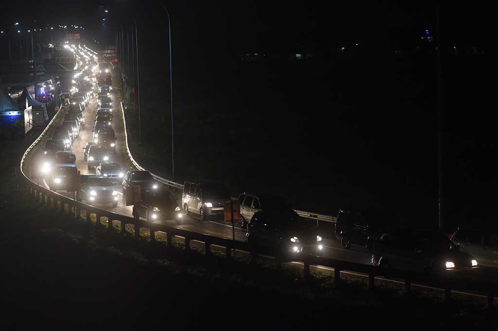 Tol Fungsional Ditutup, Brexit Macet