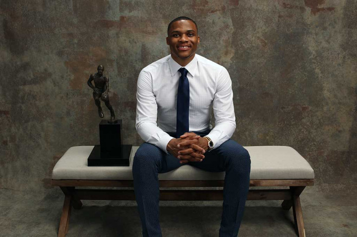 Musim lalu point guard Oklahoma City Thunder tersebut mencetak 42 triple double, mematahkan rekor milik Oscar Robertson dengan 41 triple double pada 1961-62 lalu.