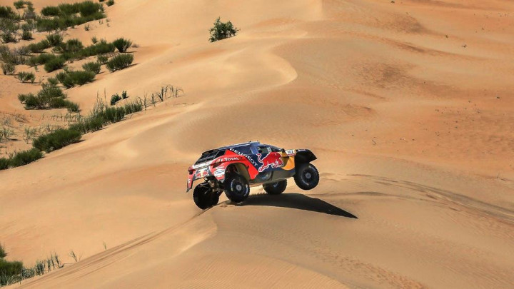 Selama ajang Reli Dakar 2017, Peugeot 3008 DKR didera masalah suspensi yang terus terjadi. 