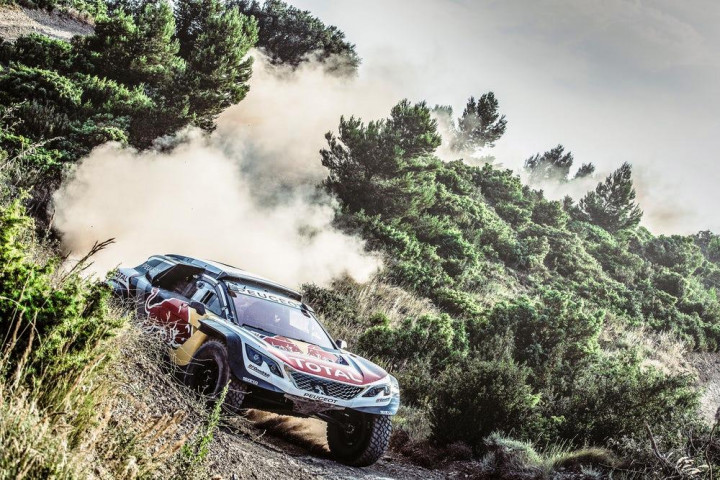 Tim mekanik menambah panjang gardan yang membuatnya lebih lebar 20 centimeter dan lebih tinggi 10 centimeter dibanding sebelumnya. 