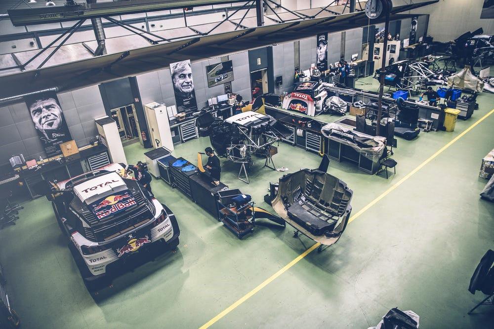 Proses modikasi dan persiapan diajakan di Moskow yang sekaligus merupakan garis start. Reli yang merupakan Dakar-nya Asia ini akan  melintasi gurundi Khazaktan dan finish di Xi'an, Tiongkokm dengan total jarak 10 ribu kilometer.