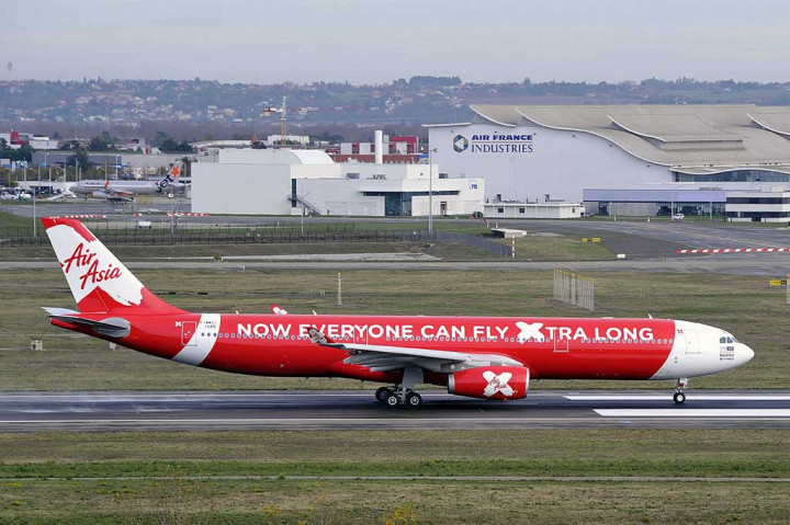 Ini merupakan insiden kedua yang melibatkan maskapai AirAsia di negara tersebut dalam dua minggu terakhir. Pada Minggu (2/7/2017) lalu AirAsia rute Perth-Kuala Lumpur mendarat kembali setelah 90 menit mengudara karena mengalami gangguan teknis.