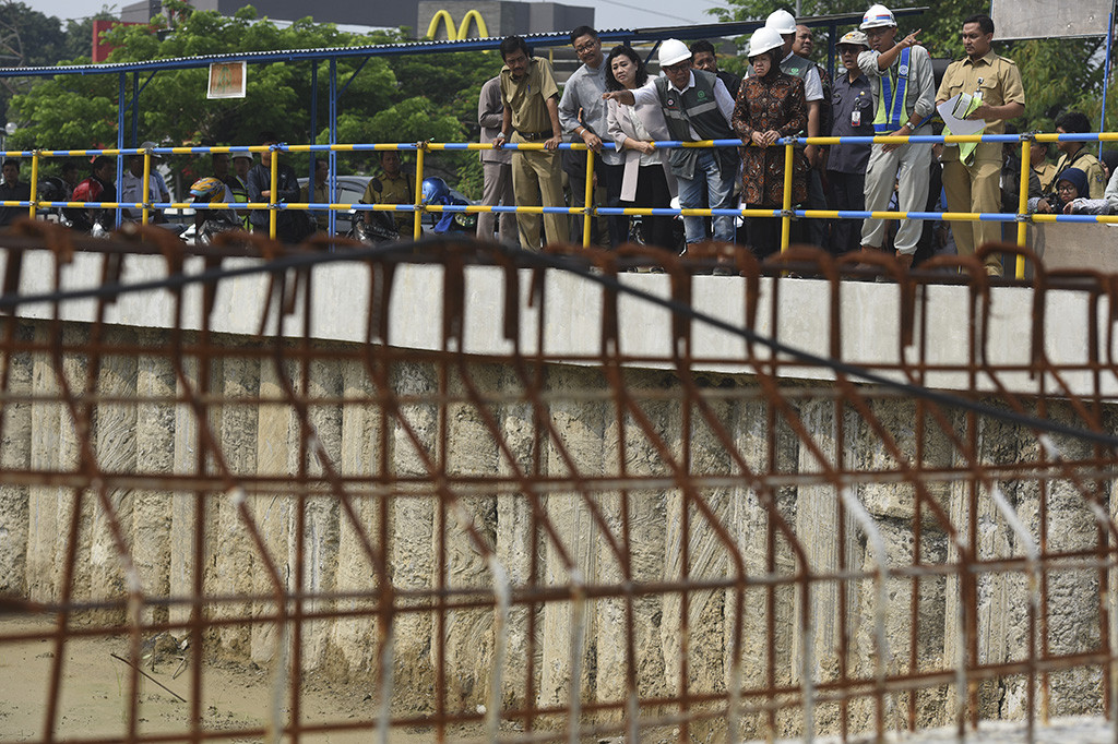 Kunjungan tersebut dalam rangka melihat kelanjutan pembangunan proyek yang digagas sejak 2015, namun pengerjaan proyek underpass itu baru dikerjakan awal 2017.