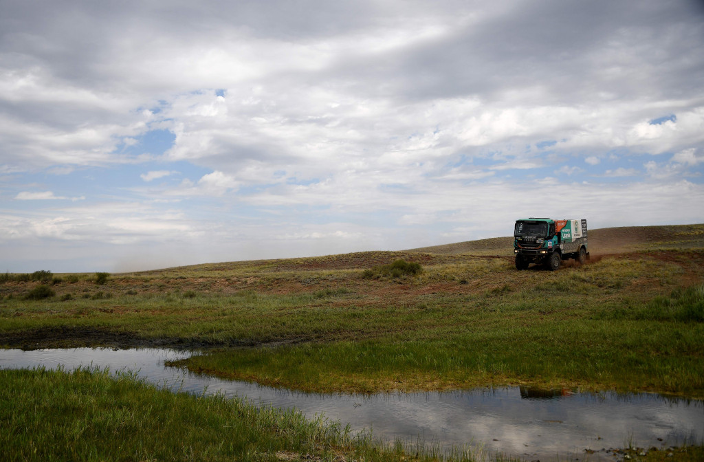 Pemandangan indah masih mewarwani rute etape enam. Total jarak yang akan ditempuh sejauh 10 ribu kilometer.
