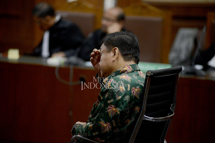 Deputi Informasi, Hukum dan Kerja Sama Badan Keamanan Laut (Bakamla) Eko Susilo Hadi divonis empat tahun tiga bulan penjara dan denda Rp200 juta subsider dua bulan penjara.