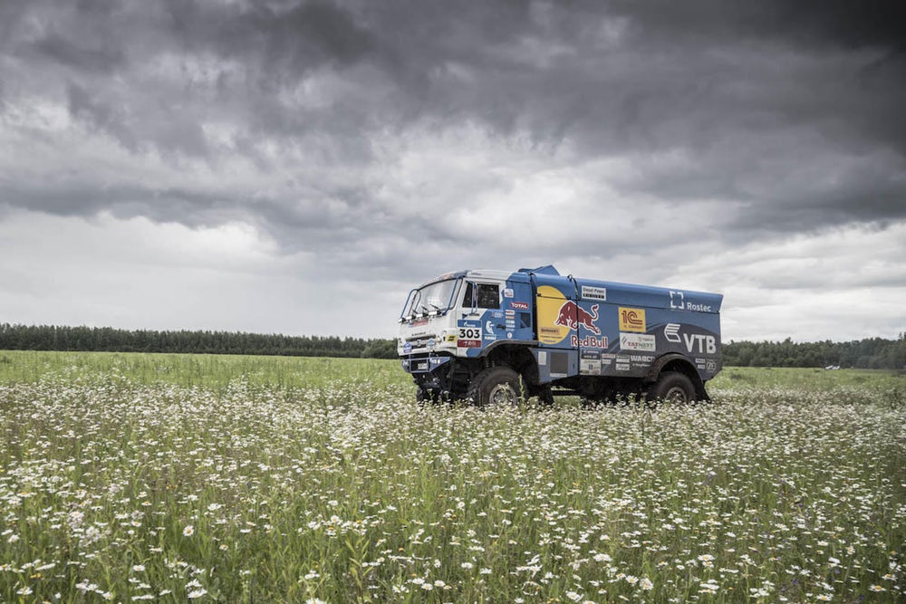 Medan yang dilalui sangat indah pemandangannya. 