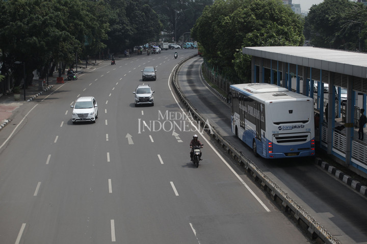 Rekayasa arus lalu lintas di Simpang Matraman selama seminggu ke depan adalah kendaraan dari Jatinegara menuju arah Senen, Pramuka, dan Jatinegara akan dialihkan melalui Jalan Matraman Dalam, Jalan Proklamasi, Jalan Diponogoro. Namun ini tidak berlaku untuk Bus Transjakarta.