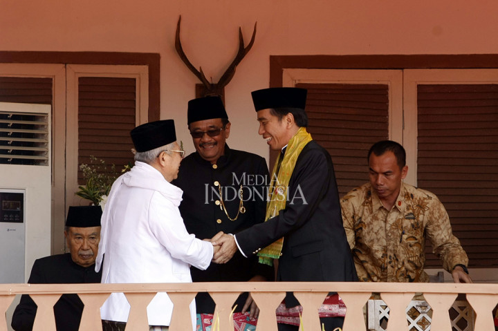 Dalam acara ini, hadir pula beberapa tokoh seperti Ketua MUI KH Maruf Amin.