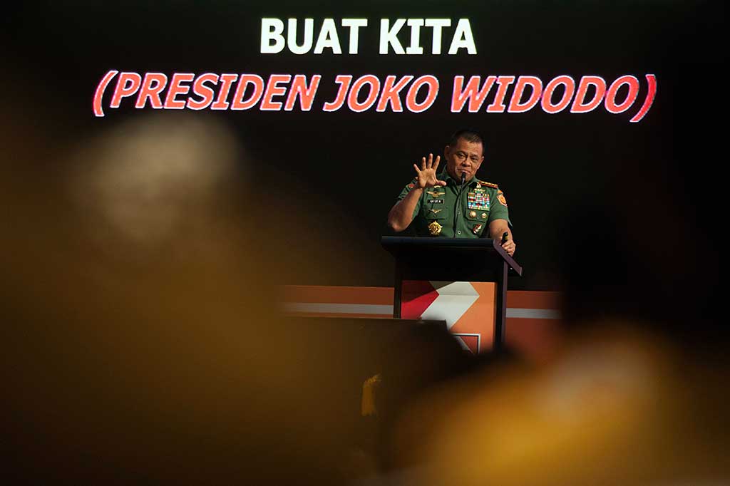 Panglima TNI Jenderal Gatot Nurmantyo menyampaikan pandangannya dalam Rapimnas Partai Hanura.