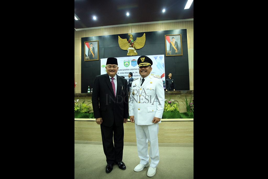 Ilyas yang semula merupakan Wakil Bupati Ogan Ilir naik menjadi Bupati setelah Bupati sebelumnya Ahmad Wazir Nofiadi terlibat narkoba tak lama selang setelah pelantikan menjadi Bupati Ogan Ilir pada Februari 2016. Padahal masa kepemimpinan Bupati Ogan Ilir terbilang masih lama yakni 2016-2021 mendatang.