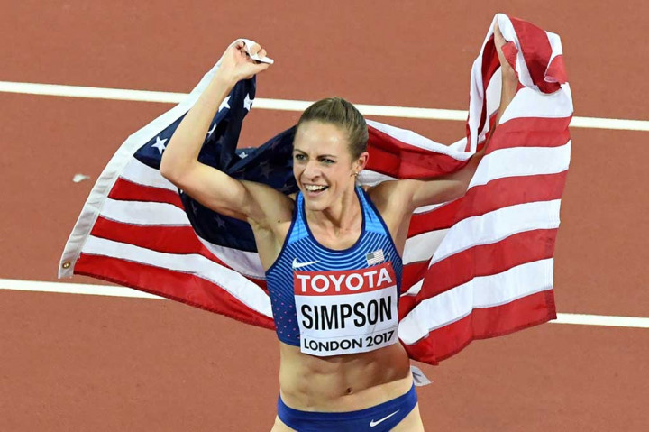 Sementara itu juara 2011 Jenny Simpson dari AS berada di posisi kedua. Dan perunggu diraih atlet Afrika Selatan Caster Semenya.