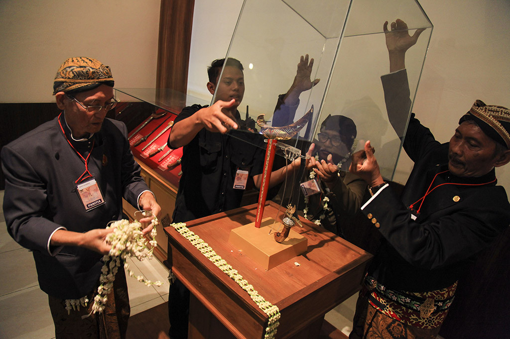 Museum yang mulai dibangun pada 2013 itu menyimpan 400-an keris, serta senjata tradisional lainnya dari penjuru Indonesia.