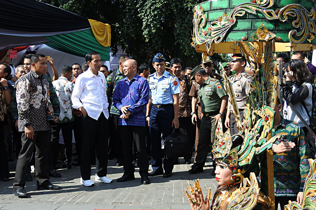 Ia mengatakan Indonesia memiliki potensi yang sangat besar dalam penyelenggaraan karnaval, sehingga ia berharap Menteri Pariwisata bersama Menteri Pendidikan dan Kebudayaan, serta Presiden JFC Dynand Fariz untuk membuat kegiatan serupa tiga tahunan di Indonesia.