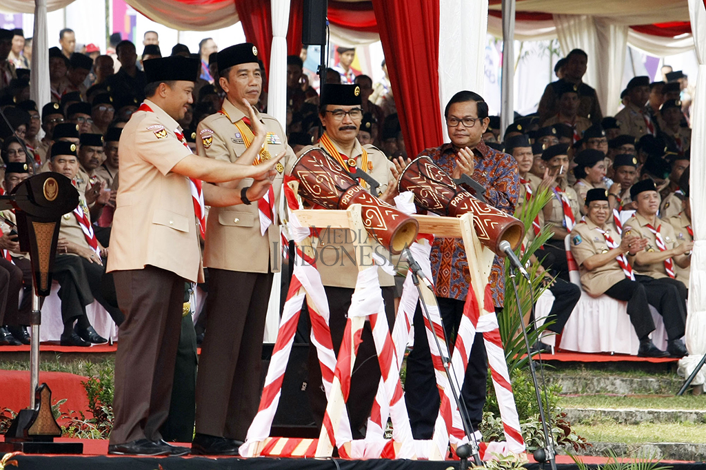 Meski usia gerakan Pramuka semakin bertambah, namun Jokowi meminta semangatnya mesti tetap muda. Gerakan Pramuka harus selalu produktif, inovatif dan kreatif dalam berkarya.