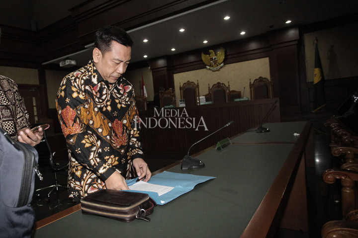 Jaksa menyatakan Kamaludin terbukti menerima suap dan menjadi perantara para pemohon uji materi UU no 41/2017 tentang Peternakan dan Hewan ke Patrialis Akbar.