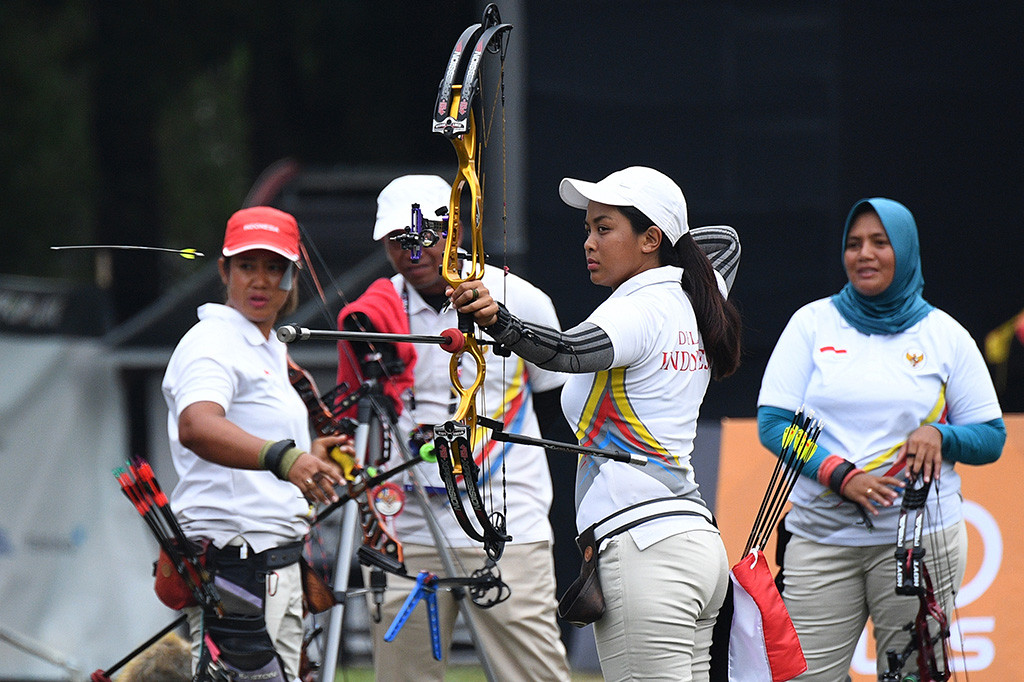 Tim panahan putri Indonesia mampu mendominasi pertandingan yang dibagi dalam 4 end (set). Dalam end 1, tim panahan putri Indonesia mampu mengungguli Thailand dengan skor 55-54. Kemudian di end 2, Indonesia masih memimpin 112-110.