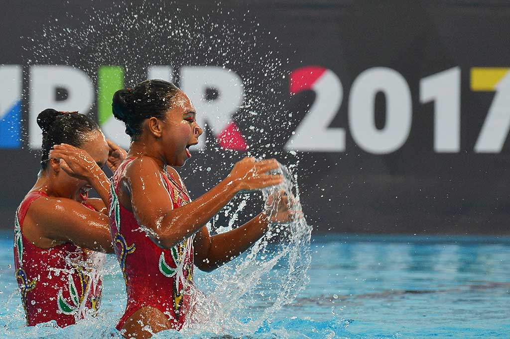 Pasangan Anisa Fitrianti dan Claudia Megawati berhasil memperoleh medali perunggu dengan mengumpulkan skor 68.9504. Sementara emas direbut pasangan Singapura, Miya Yong Hsing/Debbie Soh Li Fei, dan perak diraih kontingen tuan rumah Gan Hua Wei/Lee Yhing Huey.