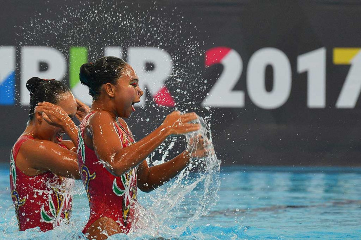 Pasangan Anisa Fitrianti dan Claudia Megawati berhasil memperoleh medali perunggu dengan mengumpulkan skor 68.9504. Sementara emas direbut pasangan Singapura, Miya Yong Hsing/Debbie Soh Li Fei, dan perak diraih kontingen tuan rumah Gan Hua Wei/Lee Yhing Huey.