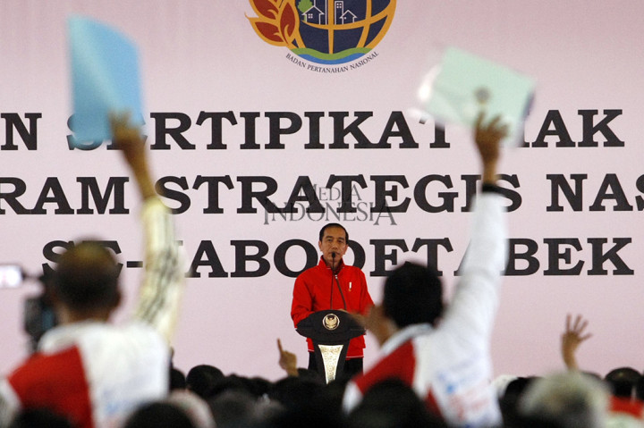 Presiden kembali menegaskan, pelayanan sertipikat tanah harus dipercepat dan dipermudah untuk menghindari konflik pertanahan. MI/PANCA SYURKANI