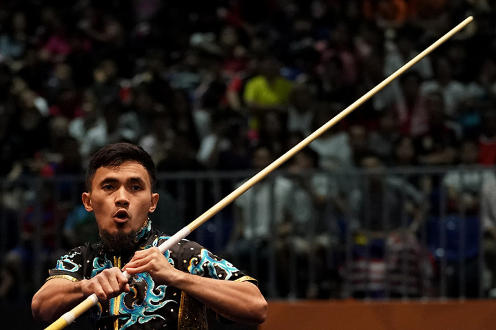 Achmad berhasil menyumbangkan medali perak dengan mengantongi 9.67 poin. 