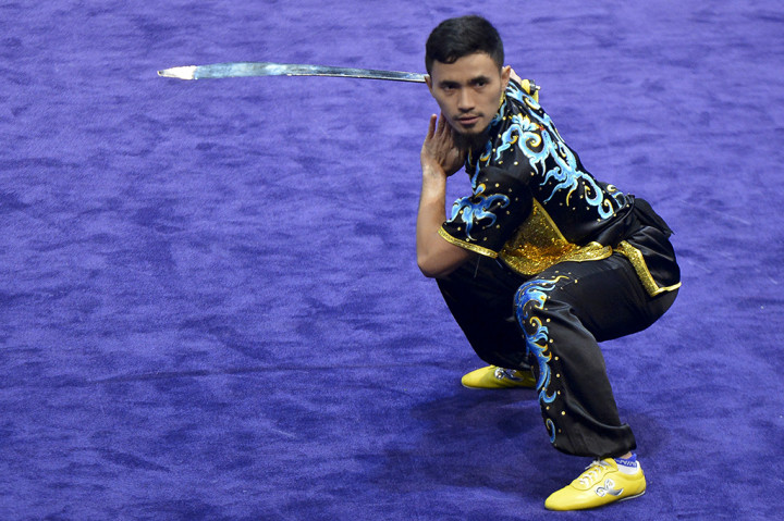 Medali serupa juga diraih pewushu Merah Putih lainnya, Monica Pransisca Sugianto. Dia harus mengakui keunggulan rekan senegaranya, Felda Elvira Santoso, yang mendulang medali emas.
