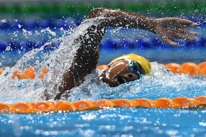 Perenang Indonesia Aflah Fadlan Prawira melaju dalam final renang 400 meter gaya bebas putra SEA Games XXIX di National Aquatic Centre, kawasan Stadion Bukit Jalil, Kuala Lumpur, Malaysia.