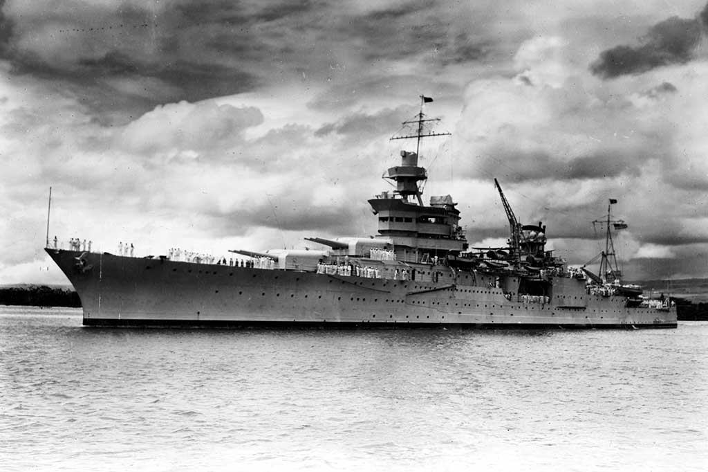 Sekitar 800 dari 1.196 anak buah kapal pada awalnya selamat, namun hanya 316 yang akhirnya bertahan setelah beberapa hari di perairan yang dipenuhi ikan hiu. Mereka juga menghadapi risiko dehidrasi dan tenggelam. Dari mereka yang selamat, 22 masih hidup sampai sekarang.