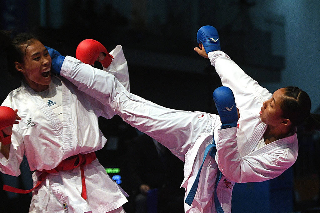 Karateka putri Indonesia, Cok Istri Agung Sanestya Rani, merebut emas SEA Games 2017 di Kuala Lumpur, Malaysia.