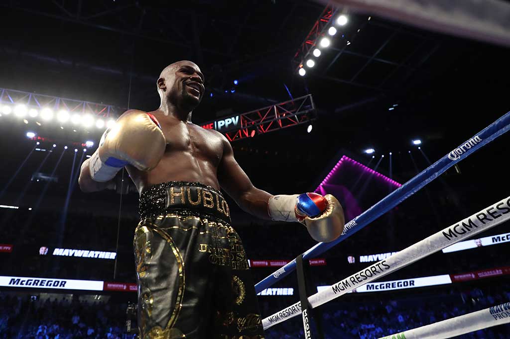 Dengan kemenangan tersebut membuat rekor tanding Mayweather menjadi 50-0.