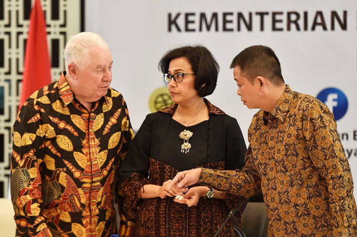 Setelah melakukan perundingan kesepakatan tahap akhir terkait perpanjangan kontrak penambangan di Indonesia, PT Freeport sepakat melakukan divestasi (menjual) sebesar 51% saham kepada pihak Indonesia. 