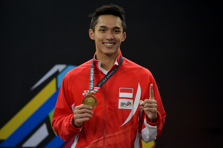 Hasil itu membuat Jonatan mempersembahkan satu-satunya emas nomor perorangan cabang bulu tangkis di SEA Games kali ini, dengan menjadi wakil tunggal Indonesia di final. 